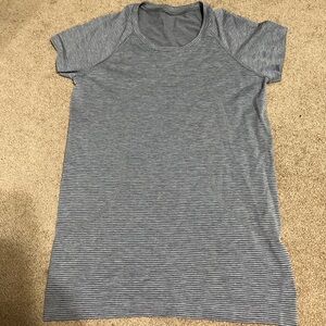 Gray striped lululemon top